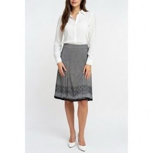 Ann Taylor LOFT Grey Wool Silk Blend Tweed Skirt S 8 Knee Length Beaded Lace EXC